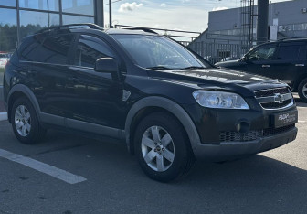 Подержанный автомобиль Chevrolet Captiva 2008 года (1 фото)