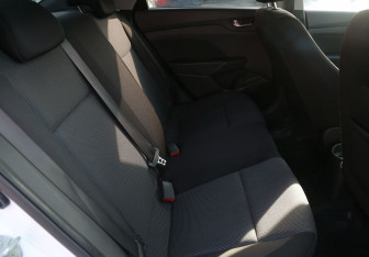 Подержанный автомобиль Hyundai Solaris Sedan 2019 года (11 фото)