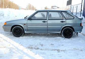 Подержанный автомобиль LADA (ВАЗ) 2114 2010 года (8 фото)
