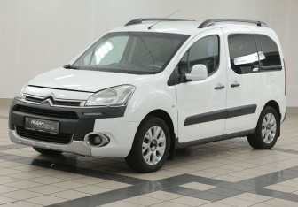 Подержанный автомобиль Citroen Berlingo 2013 года (8 фото)