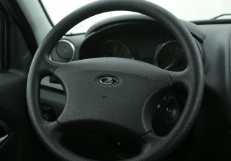 Подержанный автомобиль LADA (ВАЗ) Granta Liftback 2023 года (16 фото)