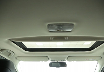 Подержанный автомобиль Honda CR-V 2013 года (17 фото)