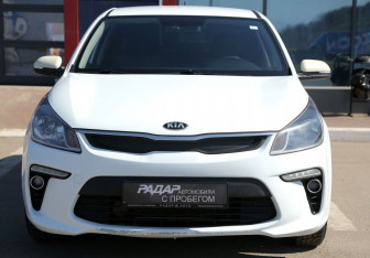 Подержанный автомобиль Kia Rio Sedan 2018 года (2 фото)