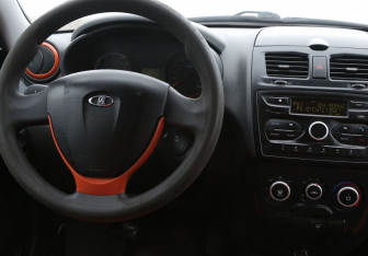 Подержанный автомобиль LADA (ВАЗ) Kalina Wagon 2016 года (14 фото)