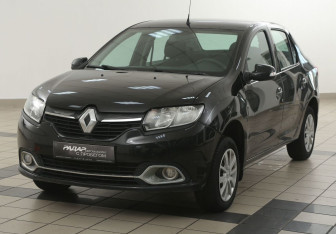 Подержанный автомобиль Renault Logan Sedan 2017 года (8 фото)