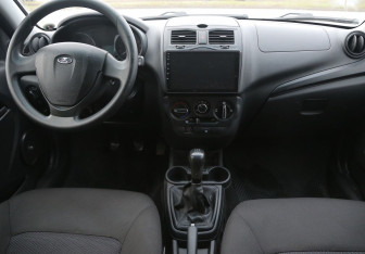 Подержанный автомобиль LADA (ВАЗ) Granta Liftback 2018 года (12 фото)