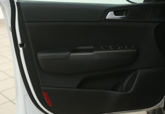 Подержанный автомобиль Kia Sportage 2021 года (21 фото)