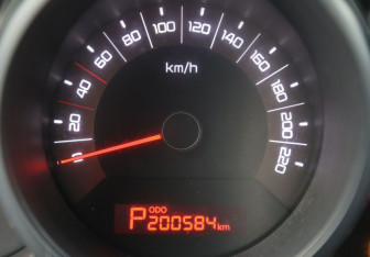 Подержанный автомобиль Kia Soul 2011 года (18 фото)