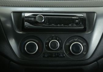 Подержанный автомобиль Mitsubishi Lancer Sedan 2007 года (13 фото)