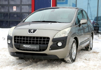 Подержанный автомобиль Peugeot 3008 2011 года (3 фото)