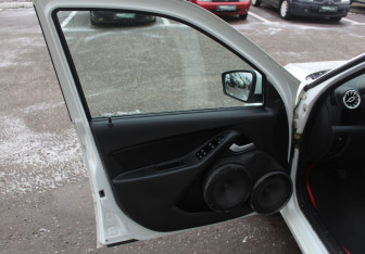 Подержанный автомобиль LADA (ВАЗ) Granta Sedan 2015 года (9 фото)