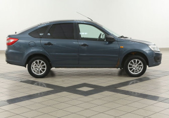 Подержанный автомобиль LADA (ВАЗ) Granta Liftback 2014 года (5 фото)