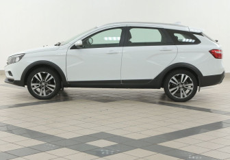 Подержанный автомобиль LADA (ВАЗ) Vesta Wagon 2019 года (7 фото)