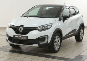 Подержанный автомобиль Renault Kaptur 2016 года (8 фото)
