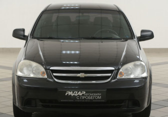 Подержанный автомобиль Chevrolet Lacetti Sedan 2011 года (6 фото)