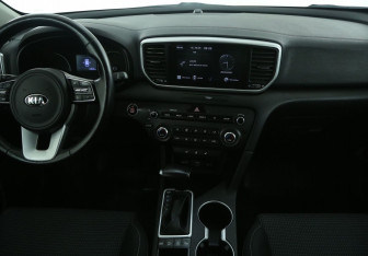 Подержанный автомобиль Kia Sportage 2021 года (24 фото)