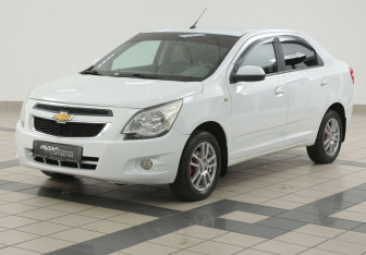 Подержанный автомобиль Ravon R4 2017 года (8 фото)