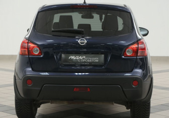 Подержанный автомобиль Nissan Qashqai 2007 года (3 фото)