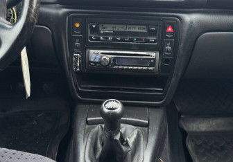 Подержанный автомобиль Volkswagen Passat Wagon 1999 года (14 фото)