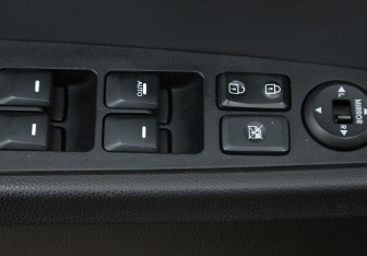 Подержанный автомобиль Kia Sportage 2013 года (21 фото)