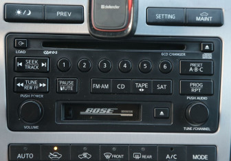 Подержанный автомобиль Nissan Murano Suv 2003 года (17 фото)