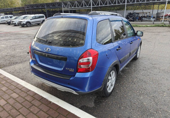 Подержанный автомобиль LADA (ВАЗ) Kalina Wagon 2017 года (7 фото)