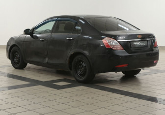 Подержанный автомобиль Geely Emgrand EC7 Sedan 2013 года (2 фото)