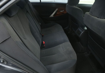 Подержанный автомобиль Toyota Camry Sedan 2008 года (11 фото)