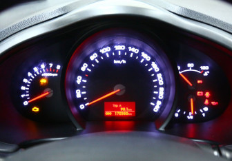 Подержанный автомобиль Kia Sportage 2013 года (10 фото)