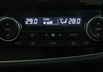 Подержанный автомобиль Mitsubishi Outlander 2012 года (18 фото)