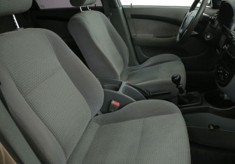Подержанный автомобиль Chevrolet Lacetti Hatchback 2008 года (10 фото)