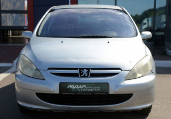 Подержанный автомобиль Peugeot 307 Hatchback 2005 года (2 фото)
