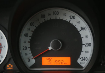 Подержанный автомобиль Kia Ceed Hatchback 2009 года (19 фото)