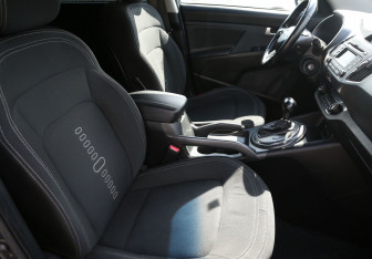 Подержанный автомобиль Kia Sportage 2012 года (10 фото)