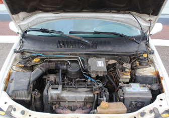 Подержанный автомобиль Fiat Palio Wagon 2000 года (15 фото)
