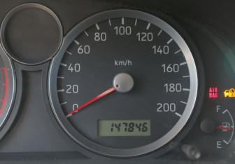 Подержанный автомобиль Suzuki Liana Wagon 2007 года (18 фото)
