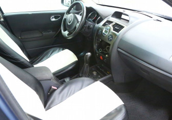 Подержанный автомобиль Renault Megane Sedan 2007 года (6 фото)