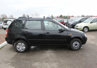 Подержанный автомобиль LADA (ВАЗ) Kalina Wagon 2010 года (8 фото)