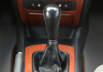 Подержанный автомобиль Kia Magentis 2007 года (13 фото)