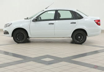 Подержанный автомобиль LADA (ВАЗ) Granta Sedan 2025 года (7 фото)