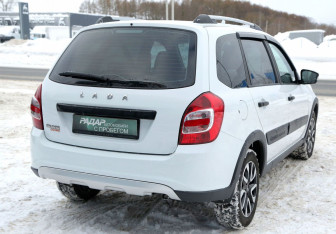 Подержанный автомобиль LADA (ВАЗ) Granta Wagon 2024 года (6 фото)