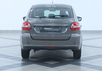 Подержанный автомобиль LADA (ВАЗ) Granta Liftback 2016 года (3 фото)