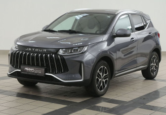 Подержанный автомобиль Jetour X50 2024 года (8 фото)