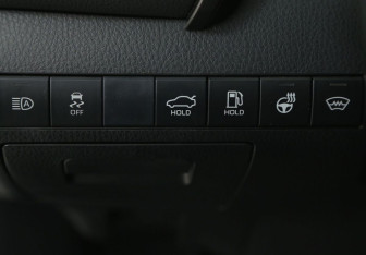 Подержанный автомобиль Toyota Camry Sedan 2020 года (20 фото)