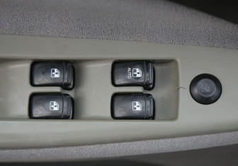 Подержанный автомобиль Chevrolet Lacetti Hatchback 2008 года (17 фото)