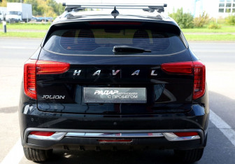 Подержанный автомобиль Haval Jolion 2021 года (5 фото)