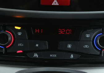 Подержанный автомобиль Haval H6 2017 года (19 фото)