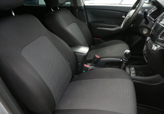 Подержанный автомобиль SsangYong Actyon 2013 года (10 фото)