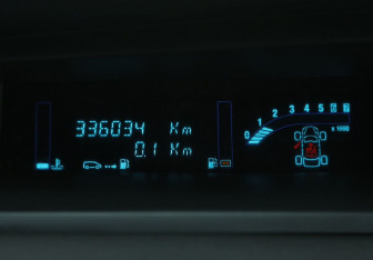 Подержанный автомобиль Renault Scenic 2008 года (18 фото)