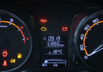 Подержанный автомобиль LADA (ВАЗ) Granta Liftback 2019 года (17 фото)